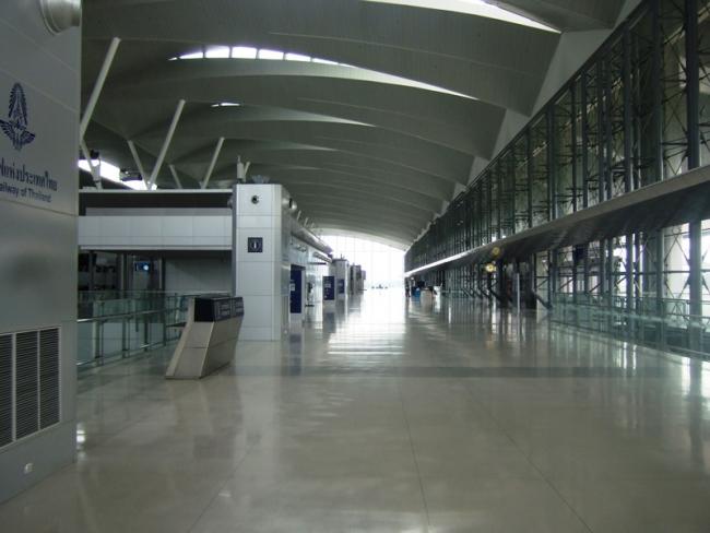 MU542 (11).JPG